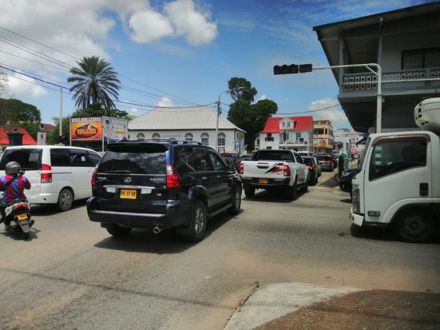 Mega files Henck Arronstraat en omgeving