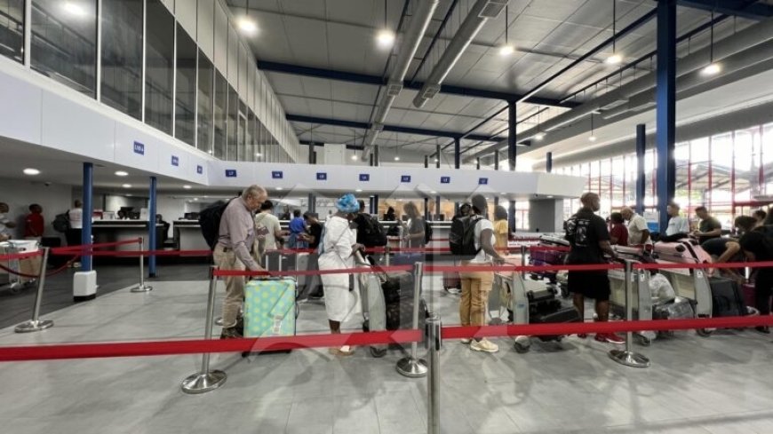 Militair ontsnapt na arrestatie met 8 kilo drugs op luchthaven Zanderij