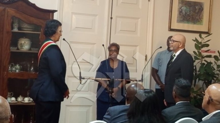 Dirk Currie stelt onderwijsinvesteringen centraal in ministerschap