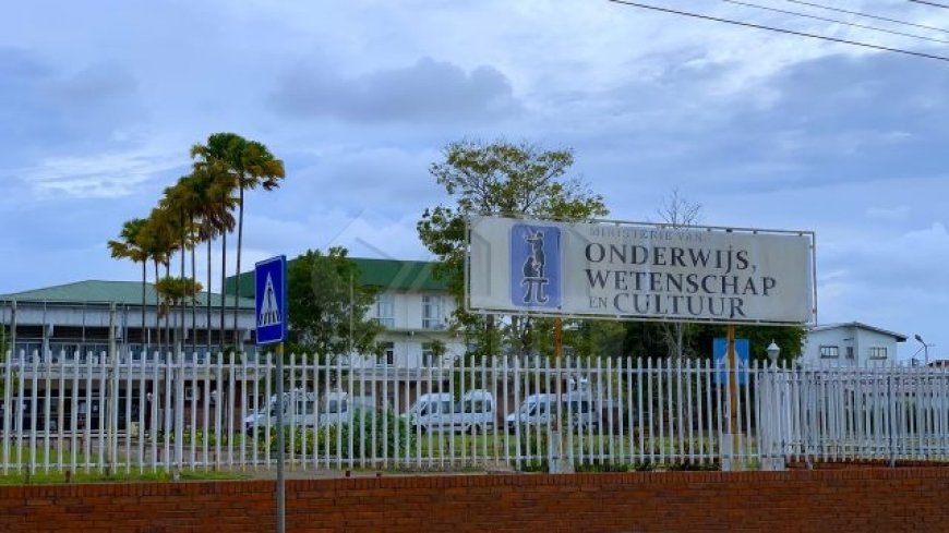 Schoolleiders verrast door plots besluit minOWC over oude beoordelingssysteem