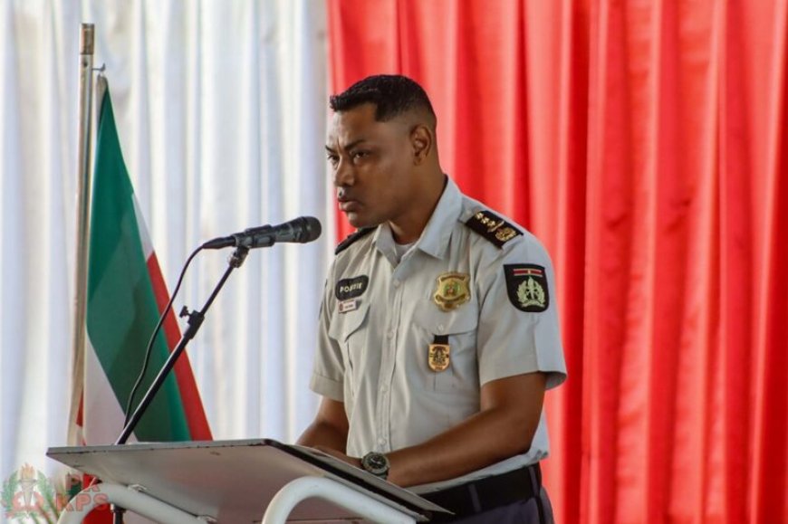 Korpschef Isaacs uit functie gezet