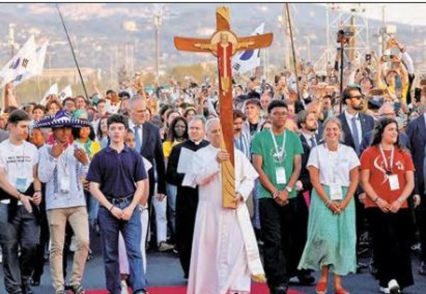 “Papal fest shows Gen Z’s new faith” – 6 augustus 2025