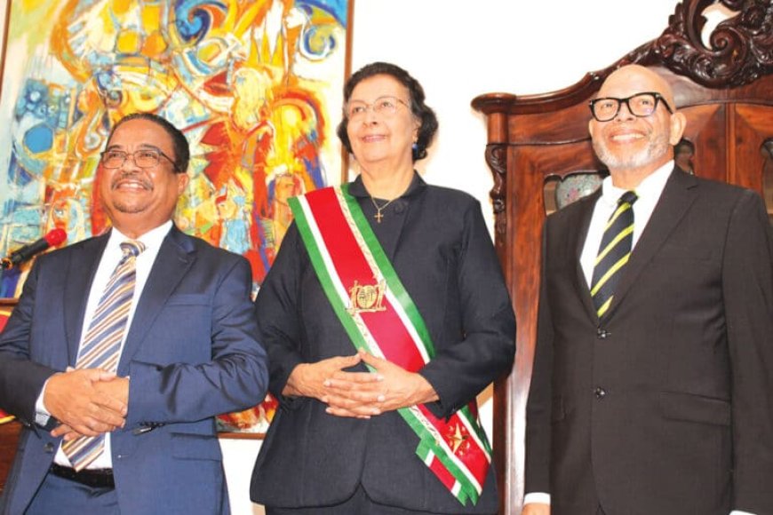 Ministersteam voltallig met beëdiging Onderwijsminister Currie