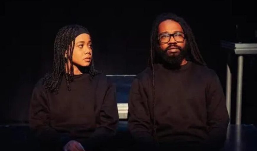 Bel en Aikman debuteren op ‘De Parade’ met theaterstuk ‘Kow Gwe’