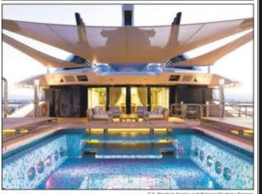 Geconfisqueerd Russisch superjacht Amadea gaat onder de hamer.