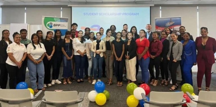 TotalEnergies Suriname start Scholarship Programma voor jonge talenten