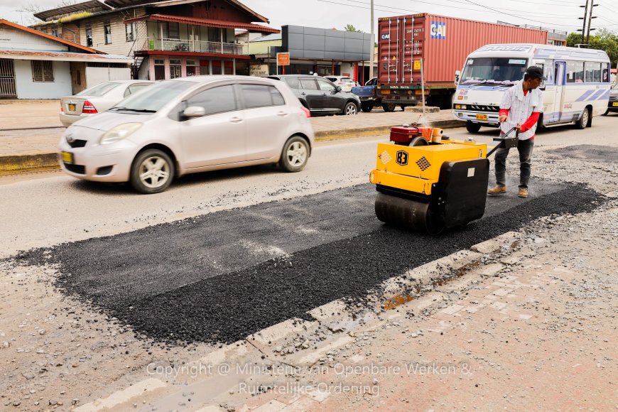 Herstel Van ’t Hogerhuysstraat officieel gestart