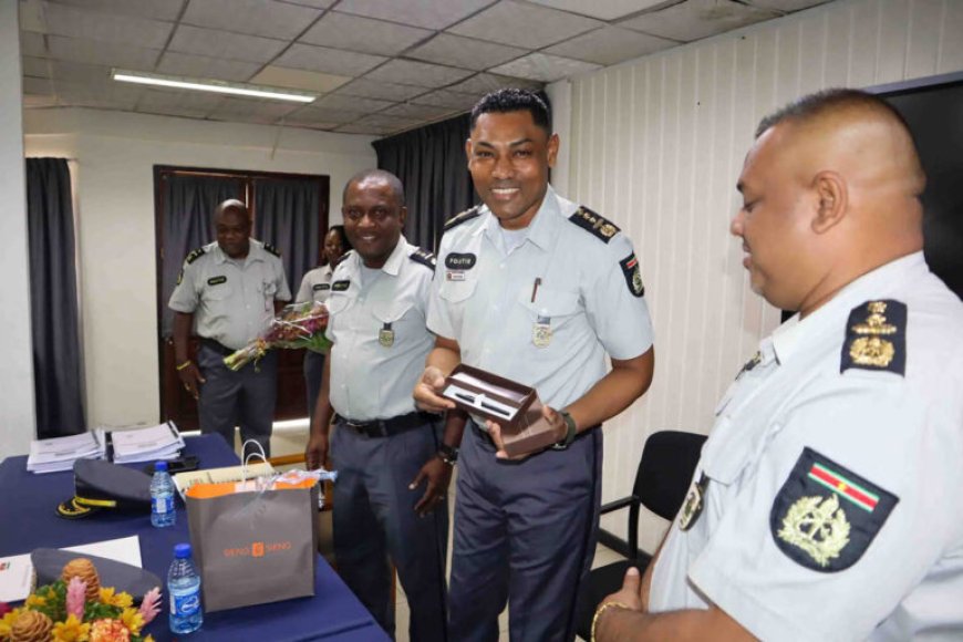 Isaacs: ‘Functie korpschef lijkt politieke speelbal’