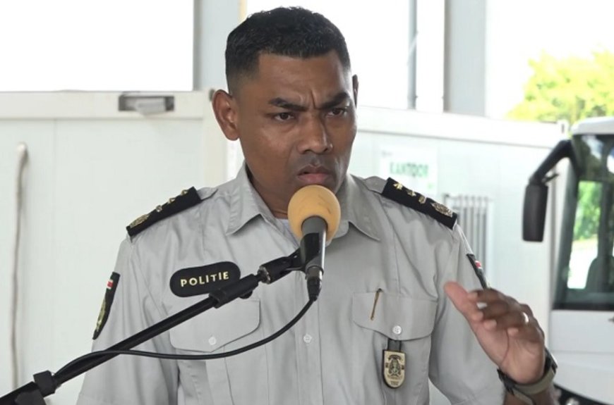 Ontslag korpschef Bryan Isaacs onder mom van ‘gewijzigde beleidsinzichten’