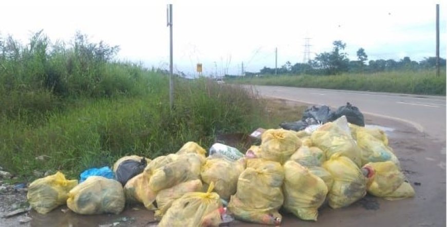 Saramacca verplicht witte vuilniszakken – gemak of symboolpolitiek?