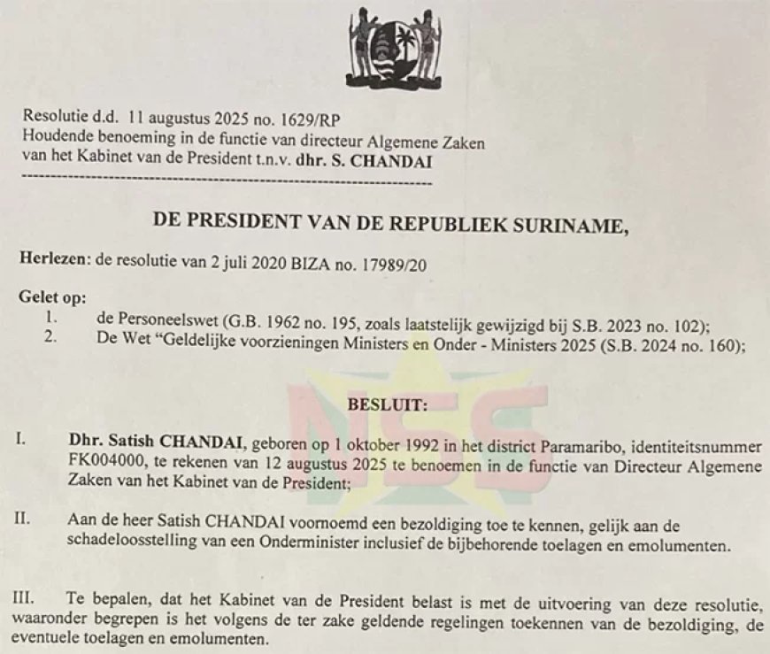 Chandai directeur Algemene Zaken; vergoeding op niveau onderminister