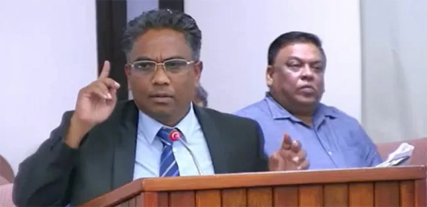 Uitbetaald, niet afgebouwd: Noersalim onderzoekt stallen- en brugproject