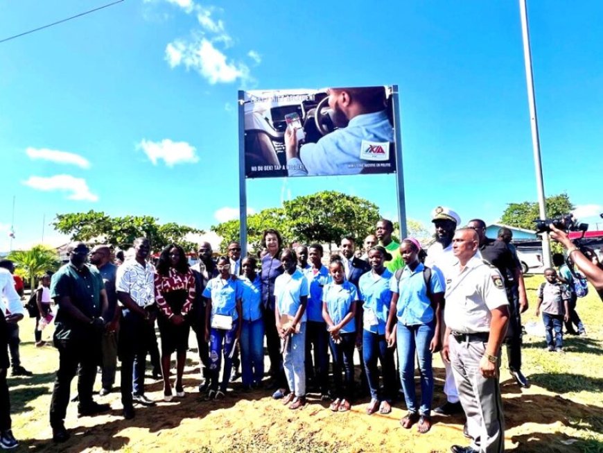 President steekt hand in eigen boezem over onveilige wegen: ‘Het is ook de schuld van de bele