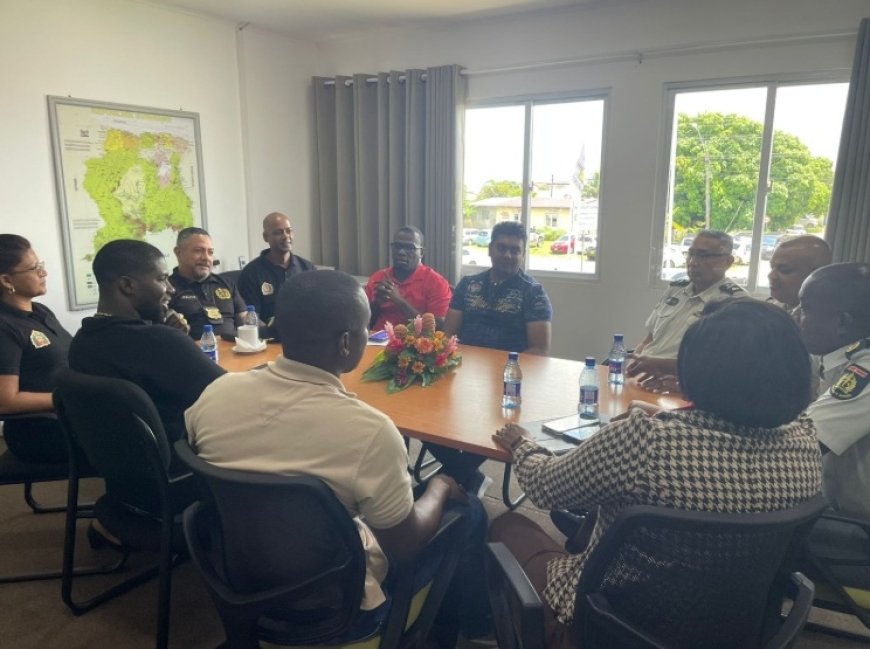 Maandelijks overleg korpsleiding en politiebond