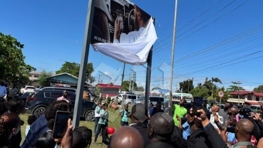 President Simons: “We rijden op levensgevaarlijke wegen”