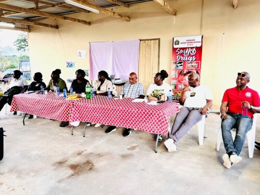 Infosessie ‘Opvoeden met liefde’ voor bewoners Para