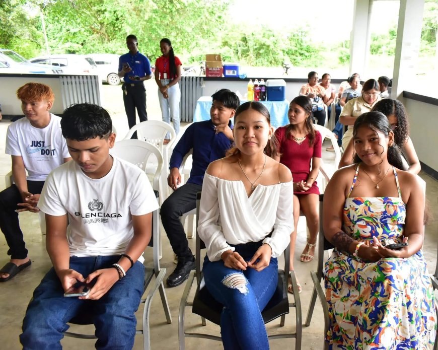 Uitreiking Maritime Excellence Awards 2025 bij VOJ Apoera