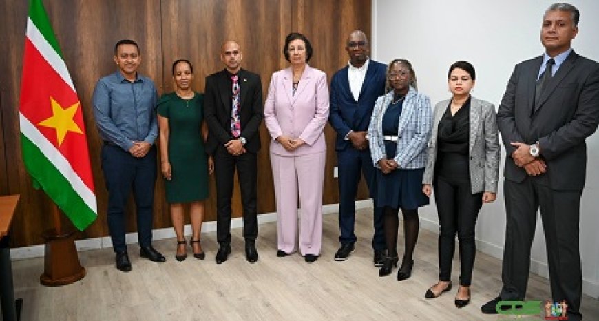 President stelt tijdelijke werkgroep in voor urgente kwesties in luchtvaartsector