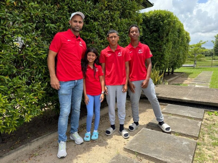 Ponderosa met drie deelnemers in Inter Caribbean Show Jump Competition