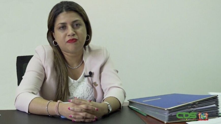 Jongeren krijgen betaalde vakantiejob in Krin Kondre-project