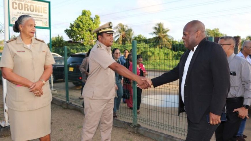 Minister Bee bezoekt Coronie en Nickerie: focus op knelpunten en oplossingen