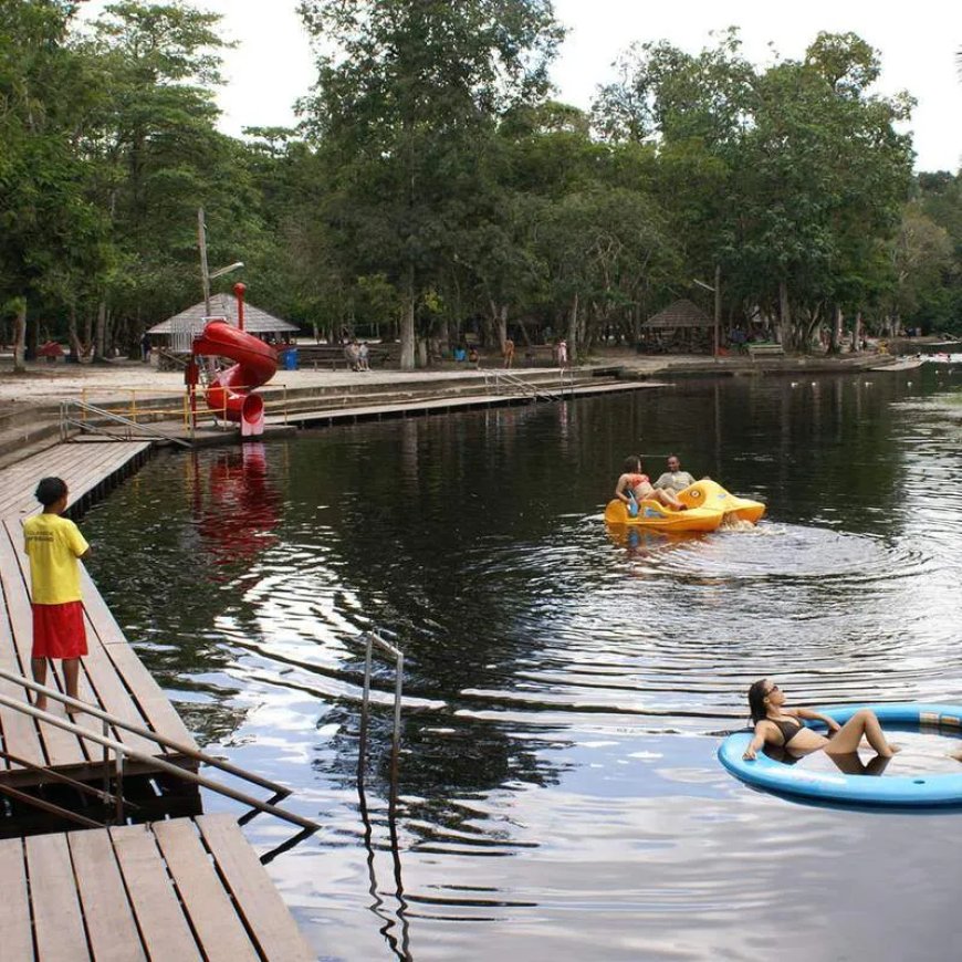 Ouders uiten zorgen over vakantie-uitgaven: “Lening op lening, maar de kinderen verdienen vre