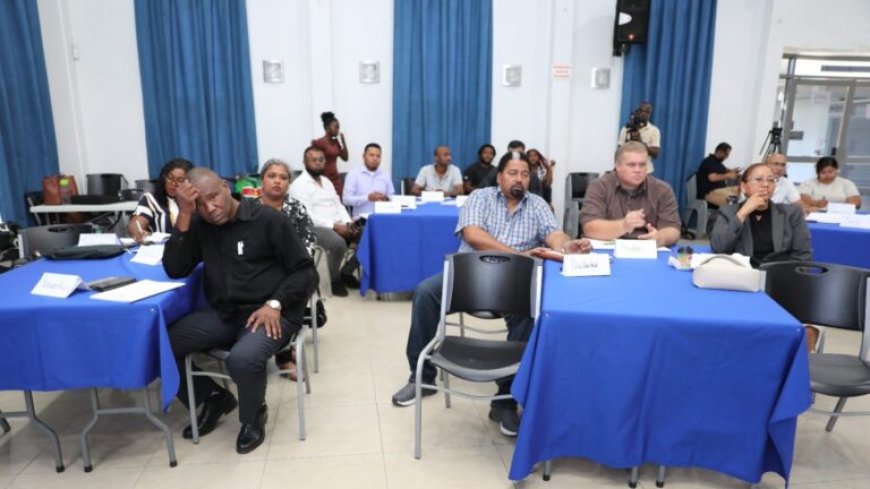 Districtscommissarissen in spe worden klaargestoomd middels training