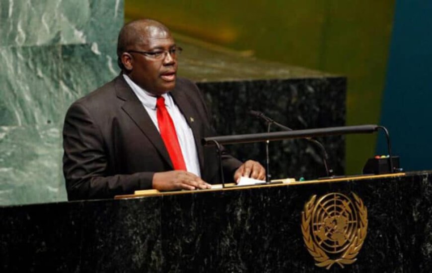 TCT-minister werkt aan oplossing voor bus- en boothouders