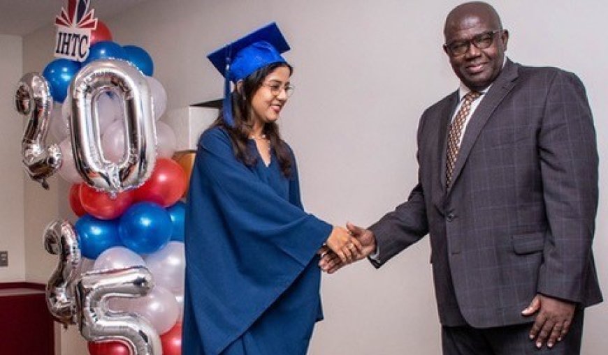 Diploma-uitreiking IHTC: Dubbelslag voor Gyanvi Sewgobind