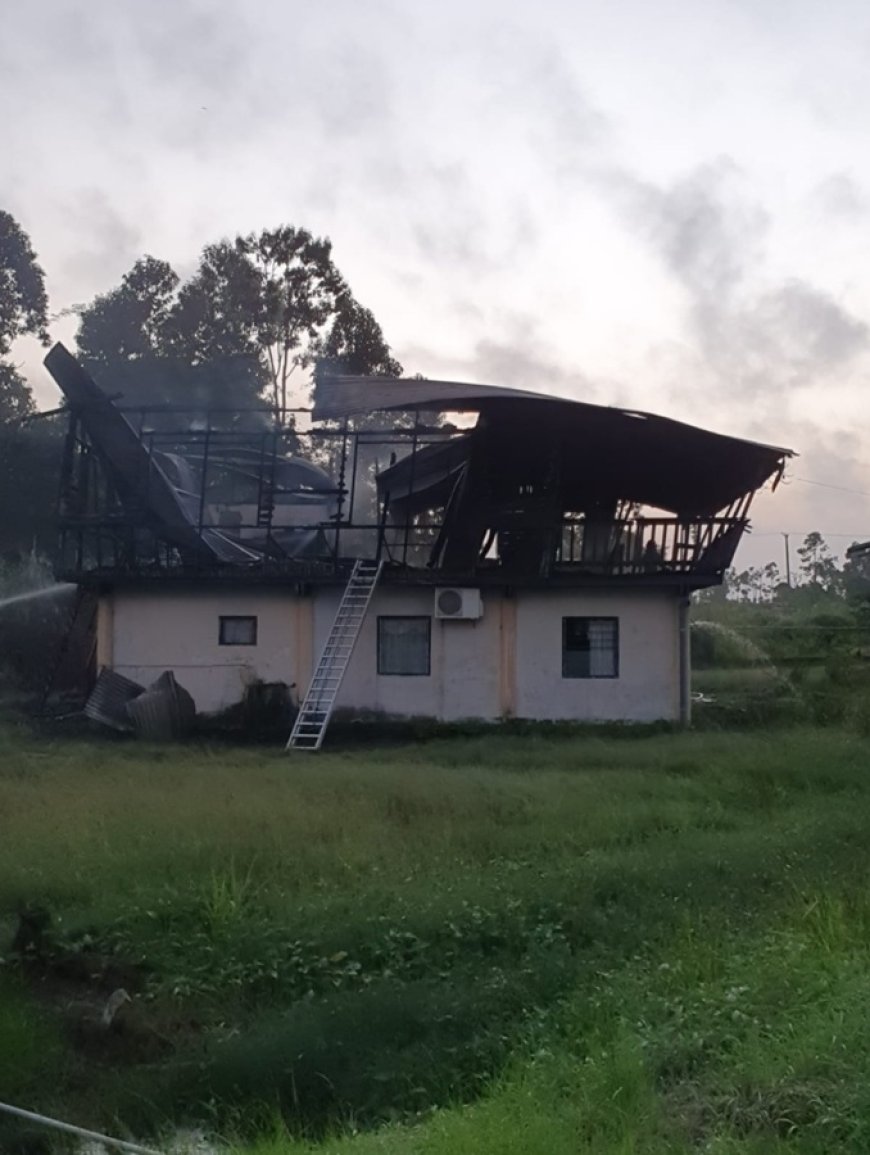 Onbewoond huis volledig afgebrand