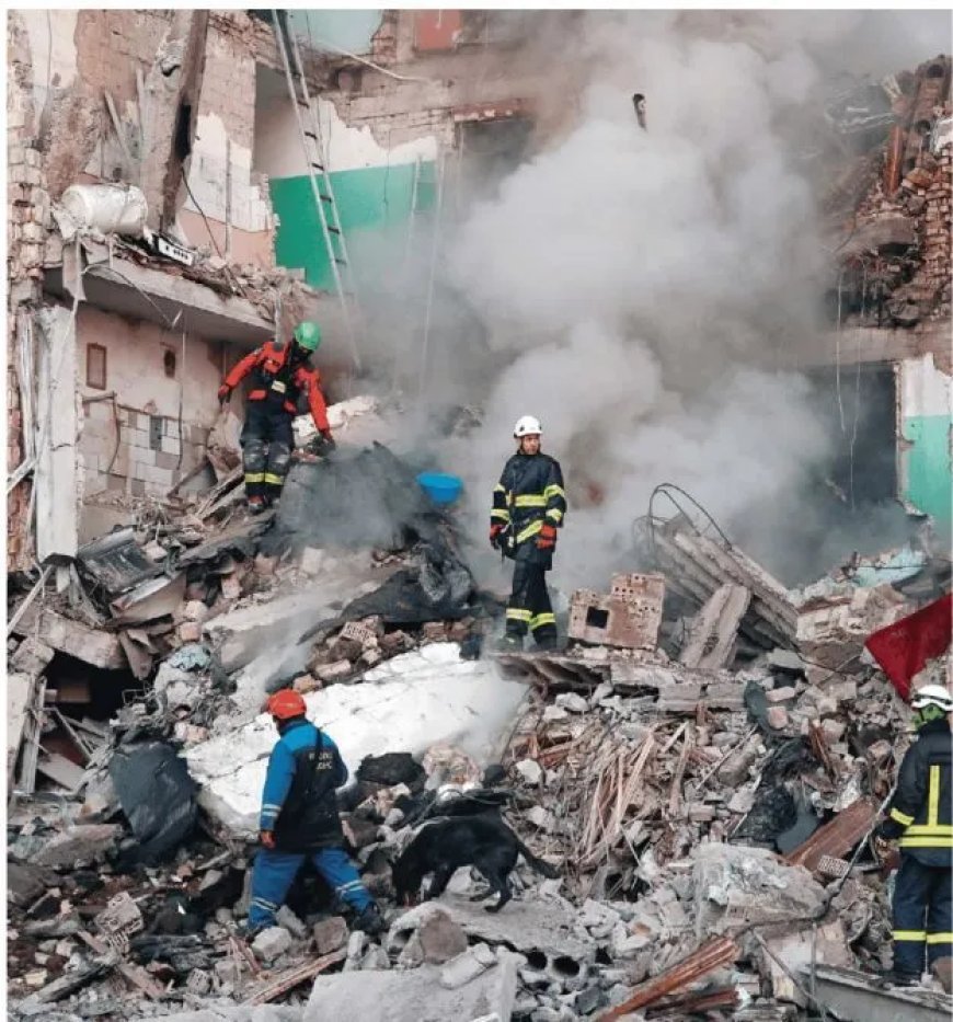 Dodelijke luchtaanval treft hart van Kyiv