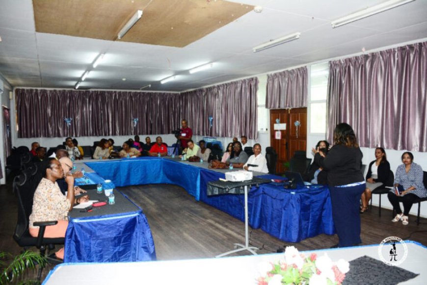 MinOWC presenteert uniform digitaal format voor schoolregistratie