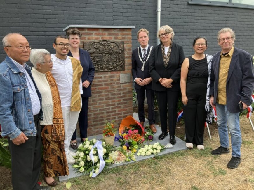 Gedenkzuil Javaanse contractarbeiders onthuld in Sint-Michielsgestel