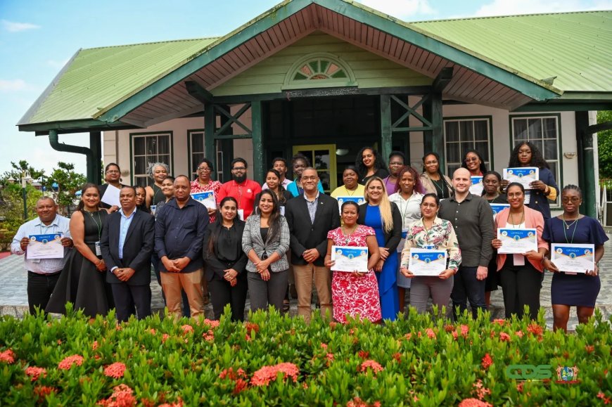 Van handmatig naar digitaal: Suriname zet volgende stap in duurzaam ondernemen