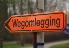 Vooroefening parade/defilé jaarrede; verkeer wordt omgeleid