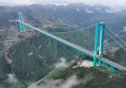China neemt hoogste brug ter wereld in gebruik