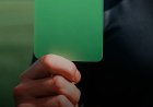 FIFA test nieuw systeem: groene kaart voor coaches