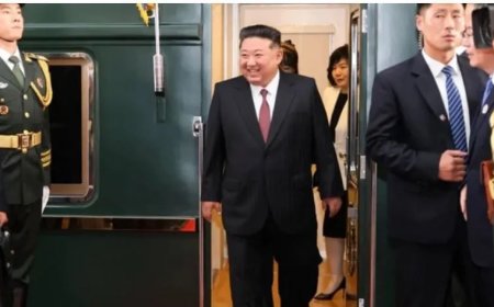 Kim Jong Un arriveert in Beijing voor V-Day herdenking