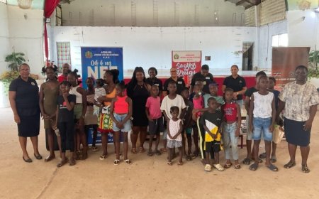 Voorlichtingscaravan Jeugdzaken KPS naar oosten