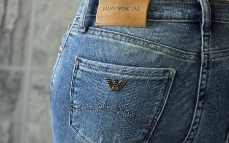 INGEZONDEN – ARMANI JEANS 