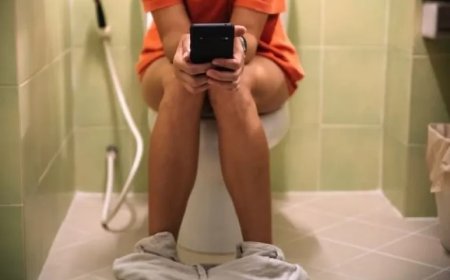 Smartphonegebruik op toilet vergroot risico op aambeien…