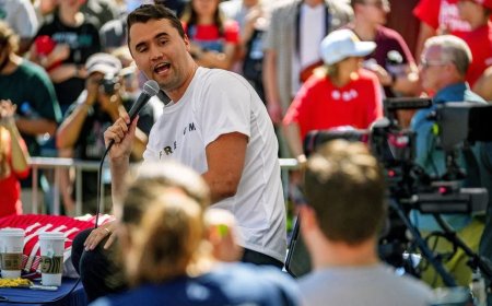 Charlie Kirk (31) doodgeschoten tijdens toespraak aan universiteit