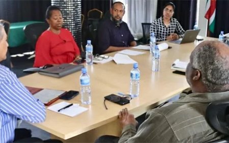 Newmont vloeit personeel gefaseerd af; presenteert plannen aan VWA