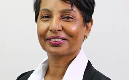 Ex-president Santokhi legde de fundamenten; Simons plukt de vruchten