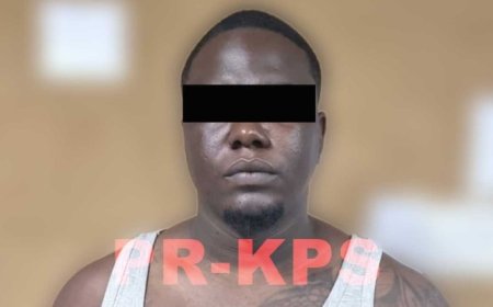 Surveillerende politie grijpt in tijdens worsteling geliefden