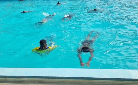 Zwemdiploma’s voor kinderen uit Para en Coronie