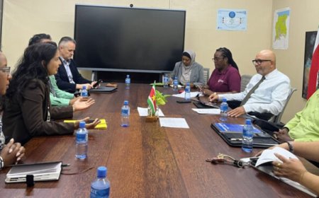 MinOWC en bedrijfsleven bundelen krachten voor onderwijsvernieuwing