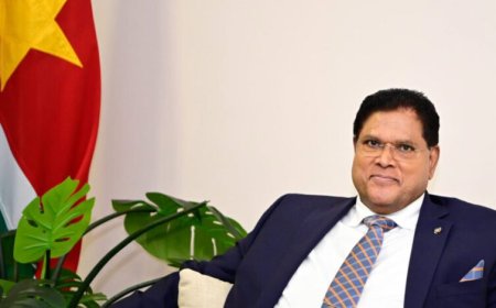 Santokhi: ‘Geen ontwikkeling zonder nationale eenheid’