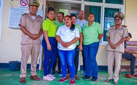 Dc’s Apoera en Kabalebo bezoeken Medische Zending