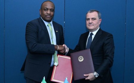 Suriname en Azerbeidzjan schaffen visumplicht af voor diplomatieke en dienstpaspoorten